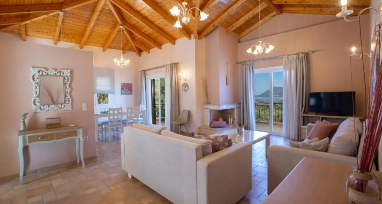 Villa Daphne, Inoro Villas