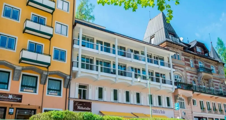 Mountain-view Apartment In Salzburg