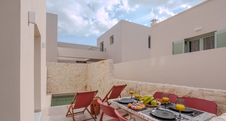 Sugarwhite Suites