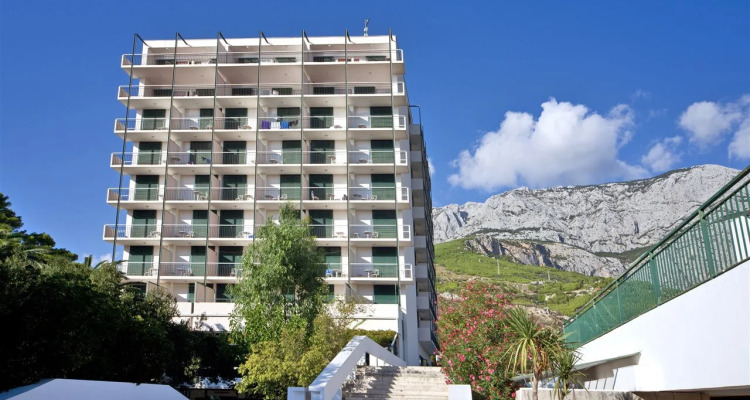 Neptun Depandsans Maslinik Tucepi