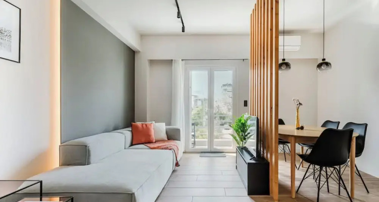 Brisk Chic 1-br Apartment In Athens