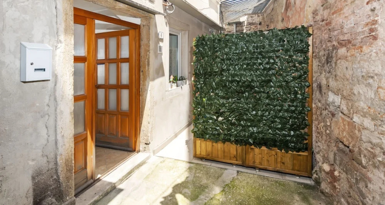 Amici Apartment