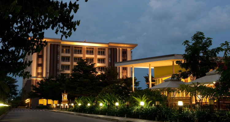 Silathip Huahin Serviced Apartment & Hotel