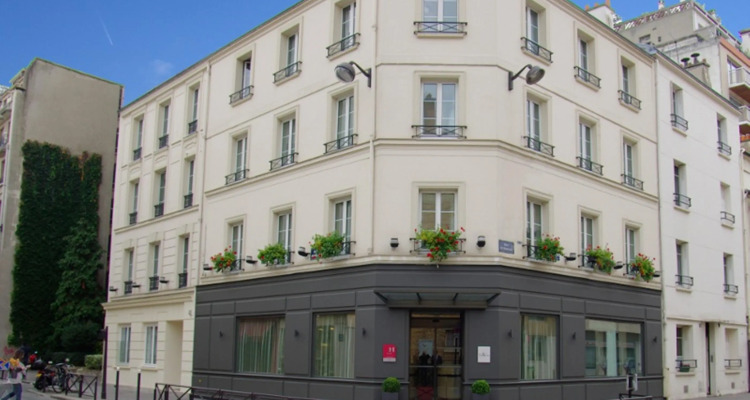 Hotel Eiffel Saint Charles