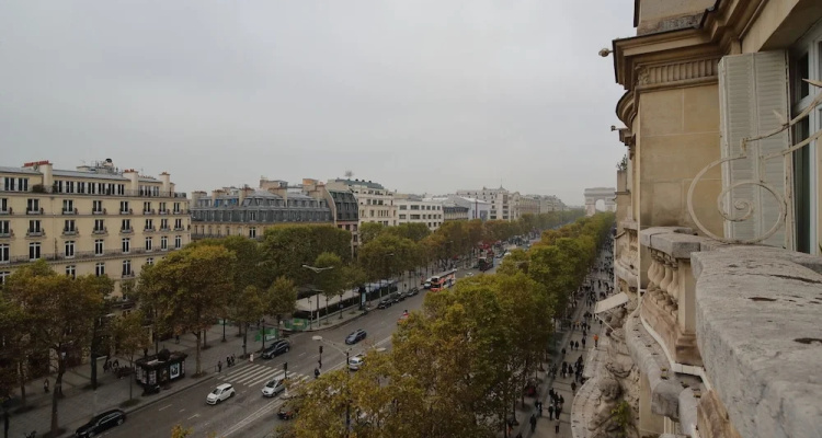 Vip Elysees Rent