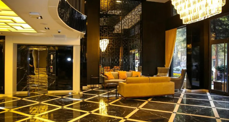 New Gate Hotel