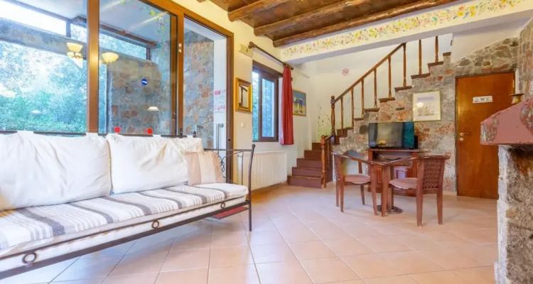 Villa Nineta In Tavronitis