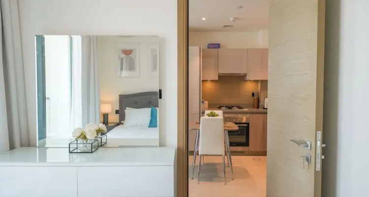 Yogi Bright Apartment With Panoramic Cityscape Views