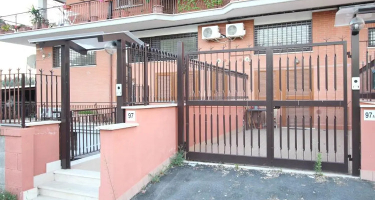 Modern Loft Apartment