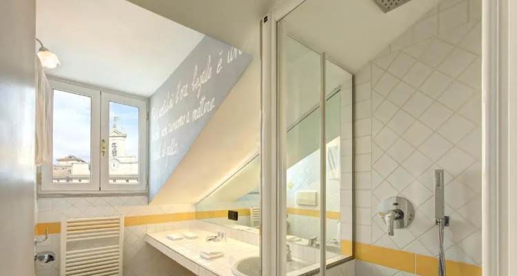 Vicario Suites