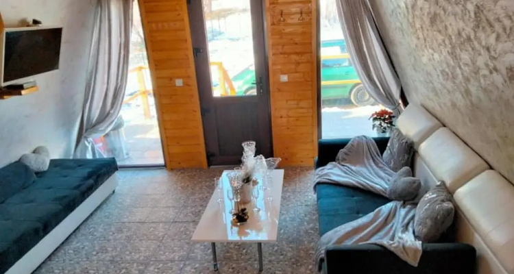 2brcabin-fireplace-hottub-sauna-skiresort