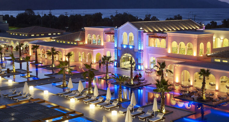 Anemos Luxury Grand Resort