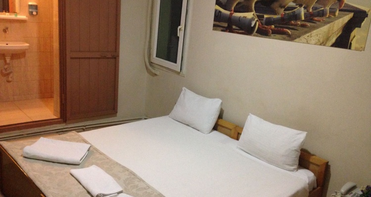 Caylan Hotel