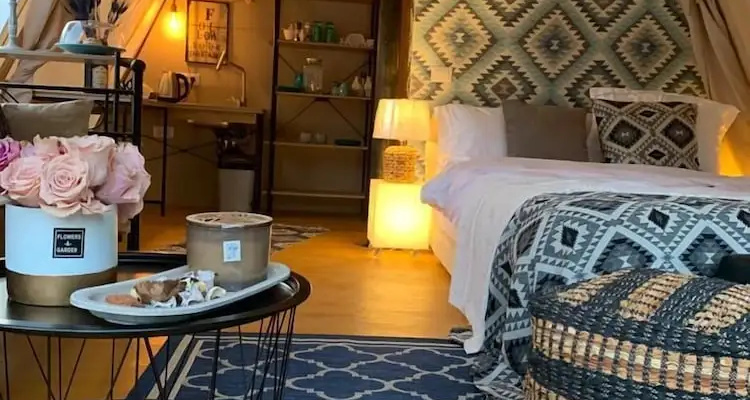 Luxury Lake House & Glamping