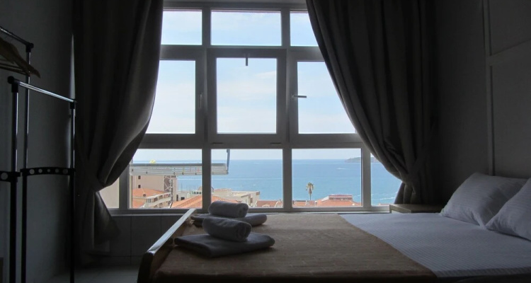 Rafailovicimore Apartments