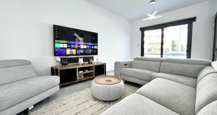 148 LIM - Stay Lumiere House
