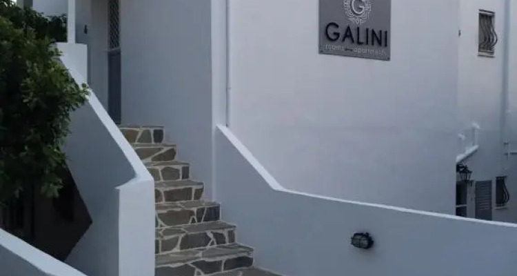 Galini Rooms & Apartments Syros