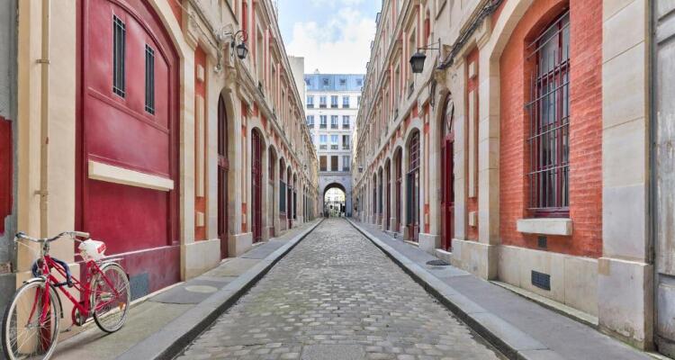 99 Urban Fabulous 6 Bedrooms