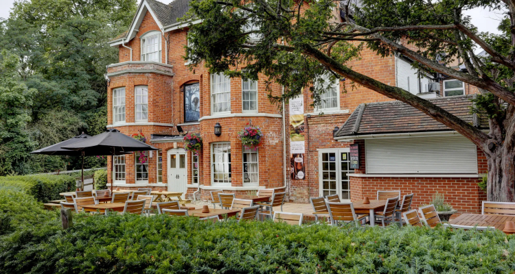 Best Western Plus Moat House Reading — Best Western hotel