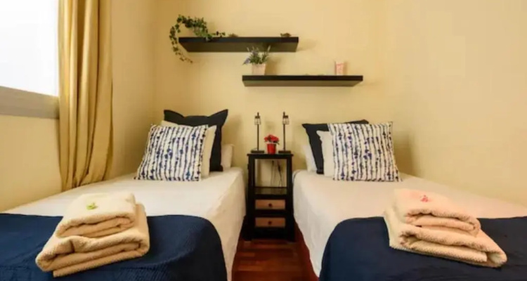 Ramblasrentals Stylish Bright 3br New Catalan Flat 10m Ramblas Parking Wifi