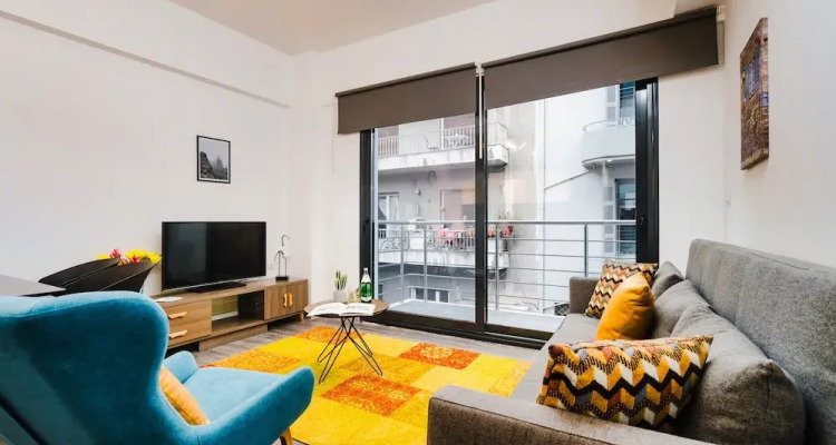 Sanders Home Suites Cozy Downtown 1-bdr Apt