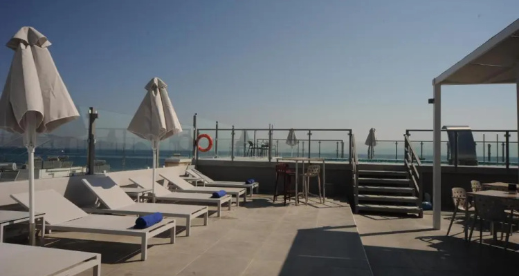 Astron Suites & Apartments