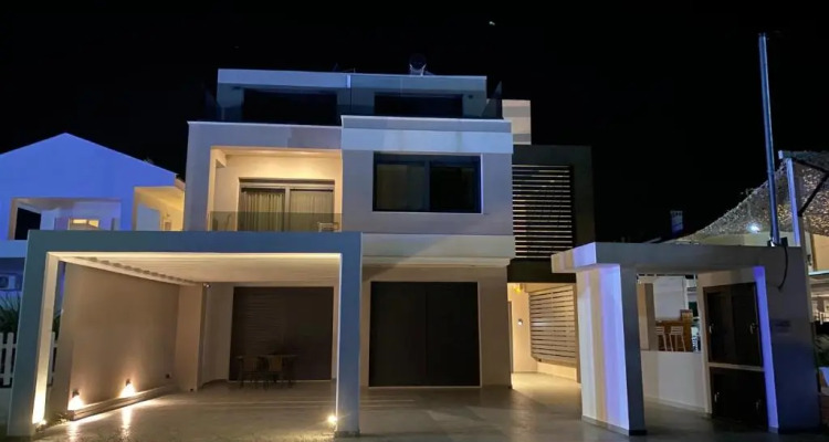 Vit's Sea Villa