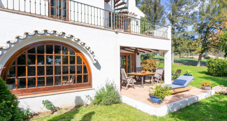 Aloha Hill Club Golf & Spa Apartments