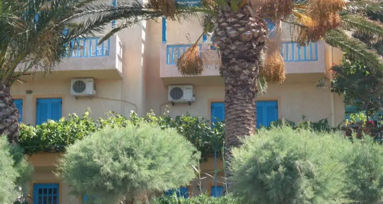 Artemis Hotel