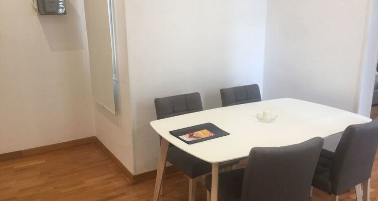 Olala L & 'illa Diagonal 1 Br Flat