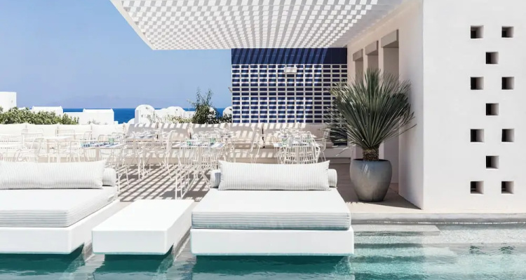 Viva Nove Suites