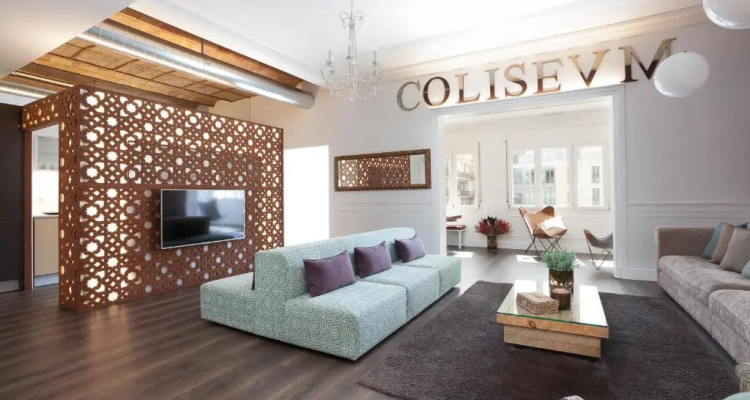 Enjoybcn Coliseum Apartments