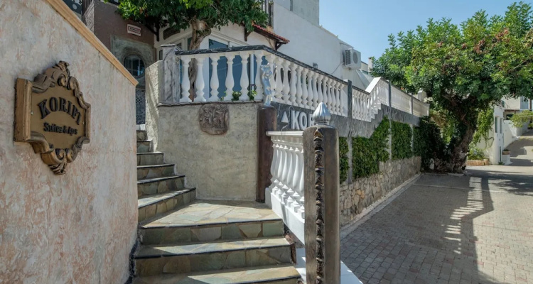 Magnificent View Nice Double Room With Shared Pool & Ac