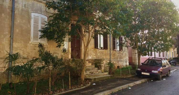 Noemi City Apartments