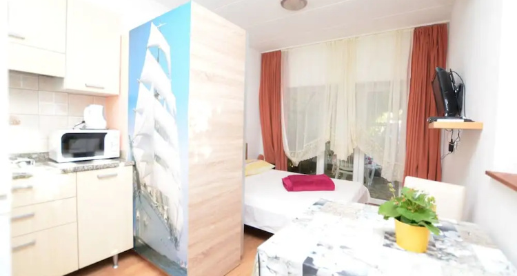 Apartments Maja