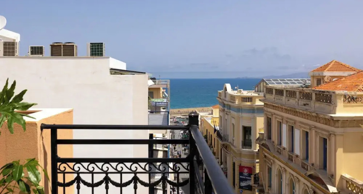 Anemos Deluxe Suites Ostria