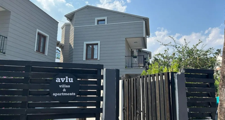 Avlu Villas & Apartments