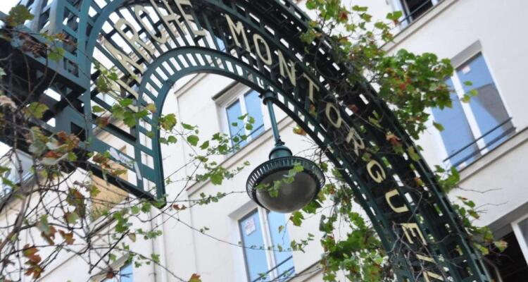 71 Amazing Apartment In Le Marais