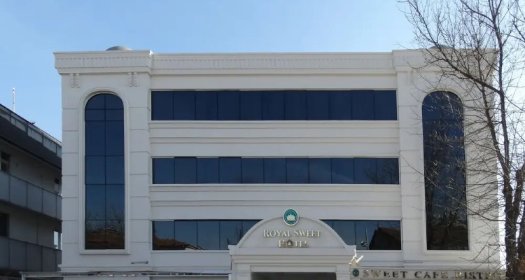Royal Sweet Hotel