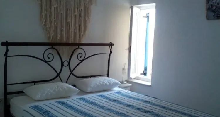 Semi-detached House On The Heights Of Parikia Exceptional View Of The Cyclades