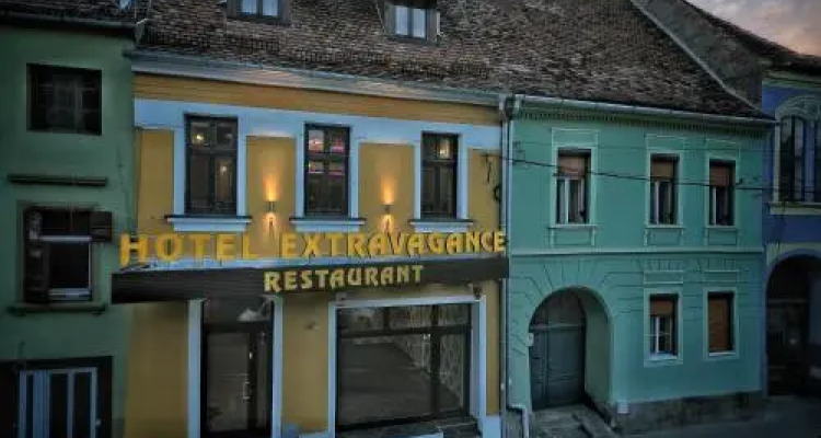 Hotel Extravagance
