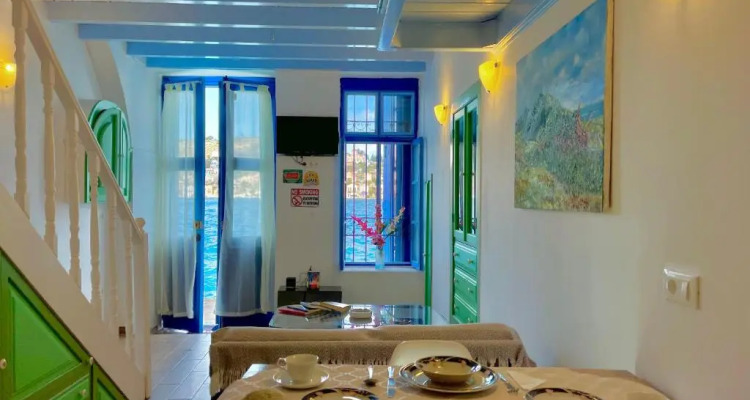 Seafront Harbour View , Pitini 2