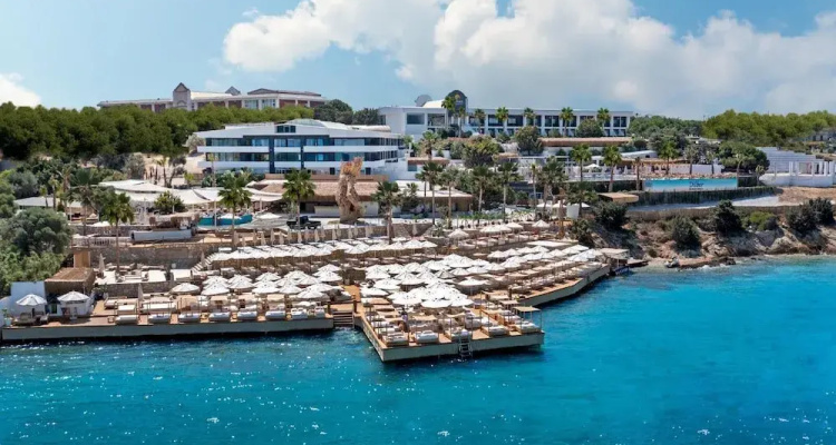 Enki Spinoza Thermal Resort Hotel