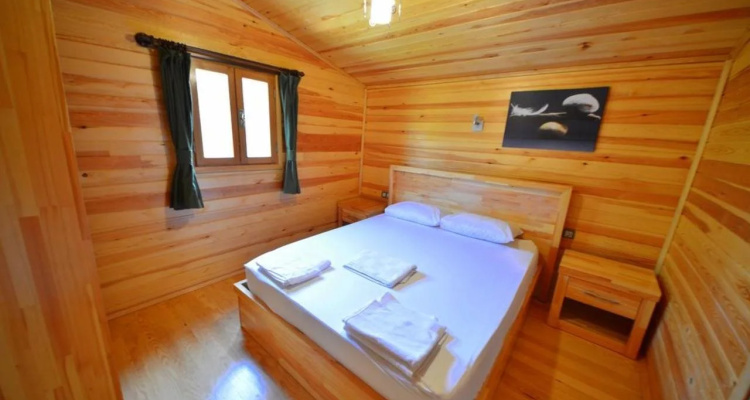 Lemon Garden Lodge