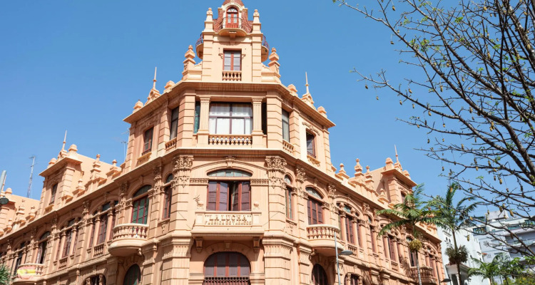 Home2book Stylish & Roomy Santa Cruz City Center