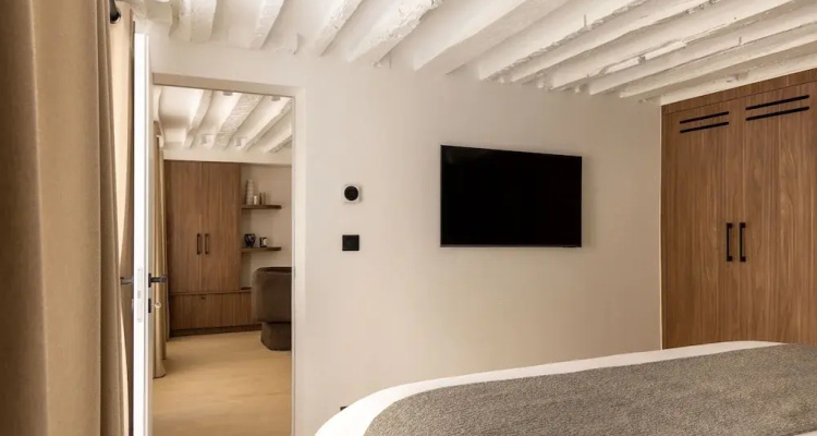 Luxury Apartment 2br-6p Musee Du Louvre