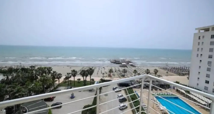 Tirent Apartment -Cozy 1-Bedroom Stay at Shkëmbi i Kavajës 2