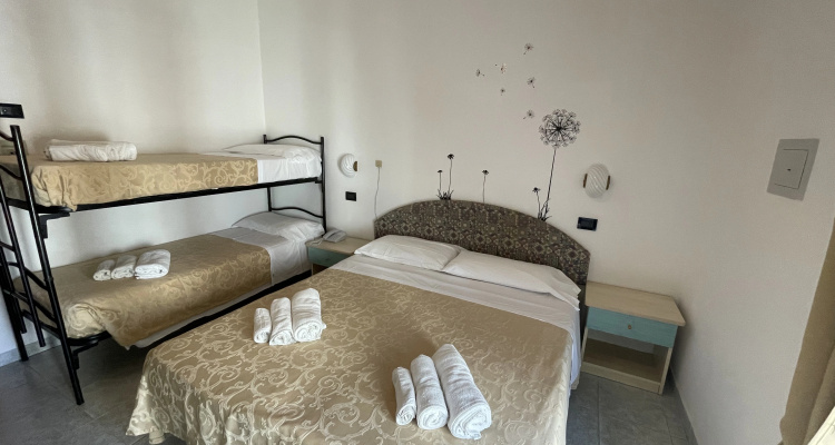 HOTEL MARINA