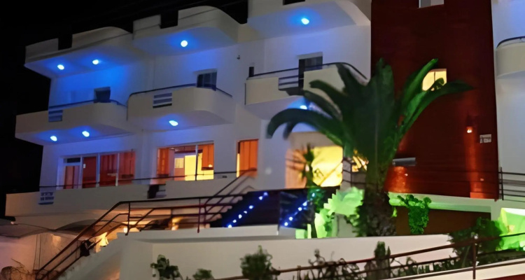 Selefkos Palace