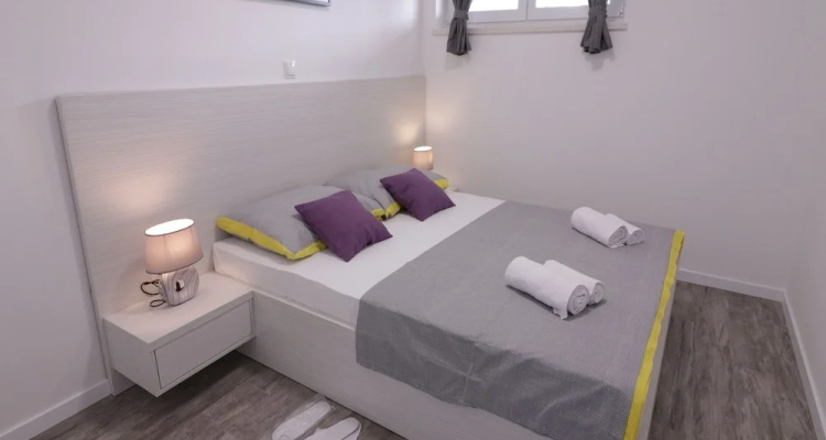 Apartments & Rooms Danivan Pool Villas